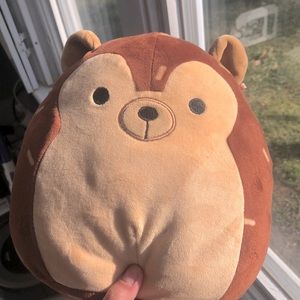 hans squishmallow Really cute!